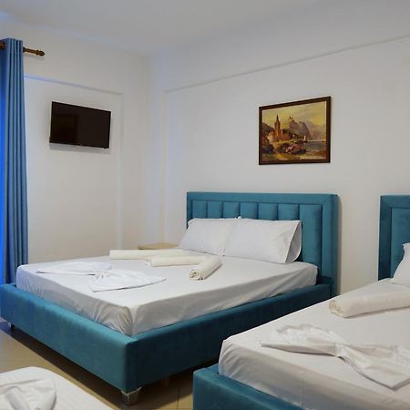 Mema Rooms Himare Exteriör bild