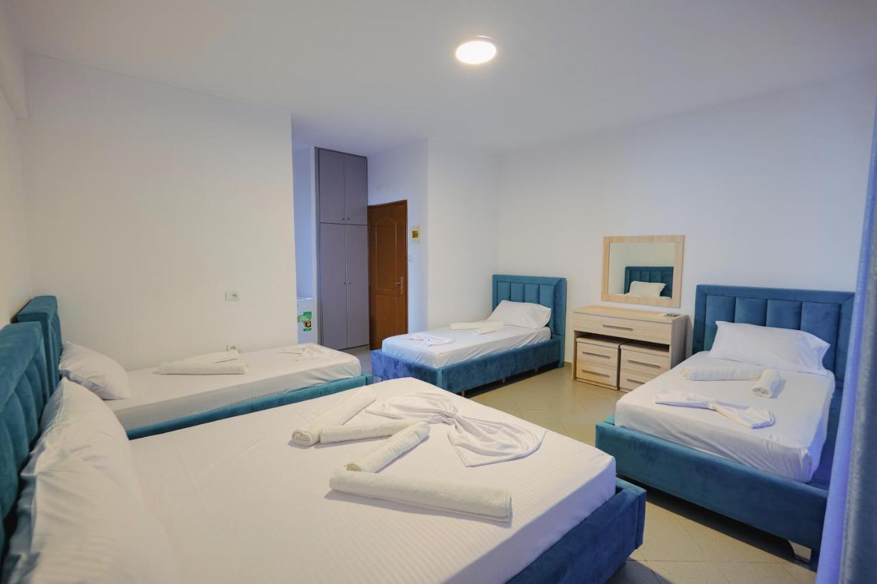 Mema Rooms Himare Exteriör bild