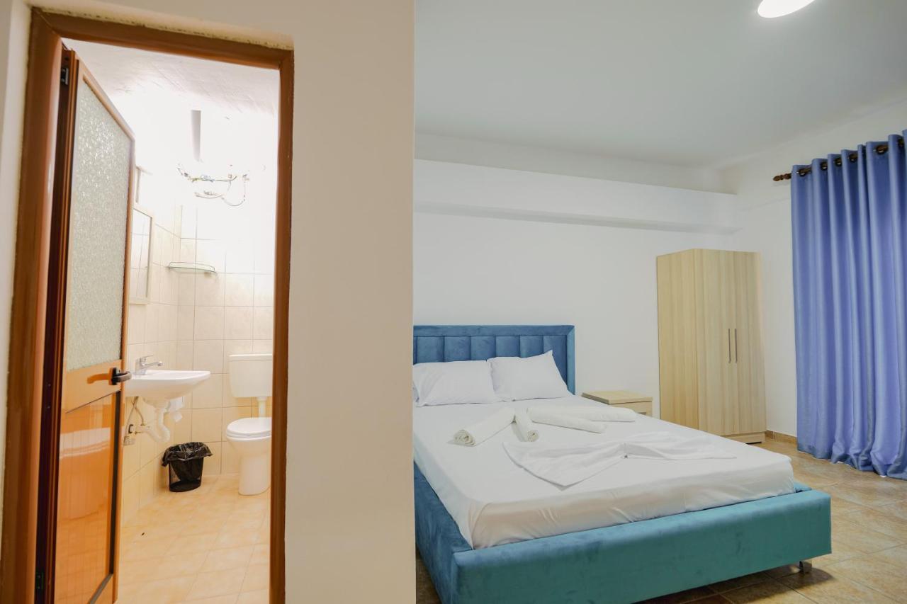 Mema Rooms Himare Exteriör bild