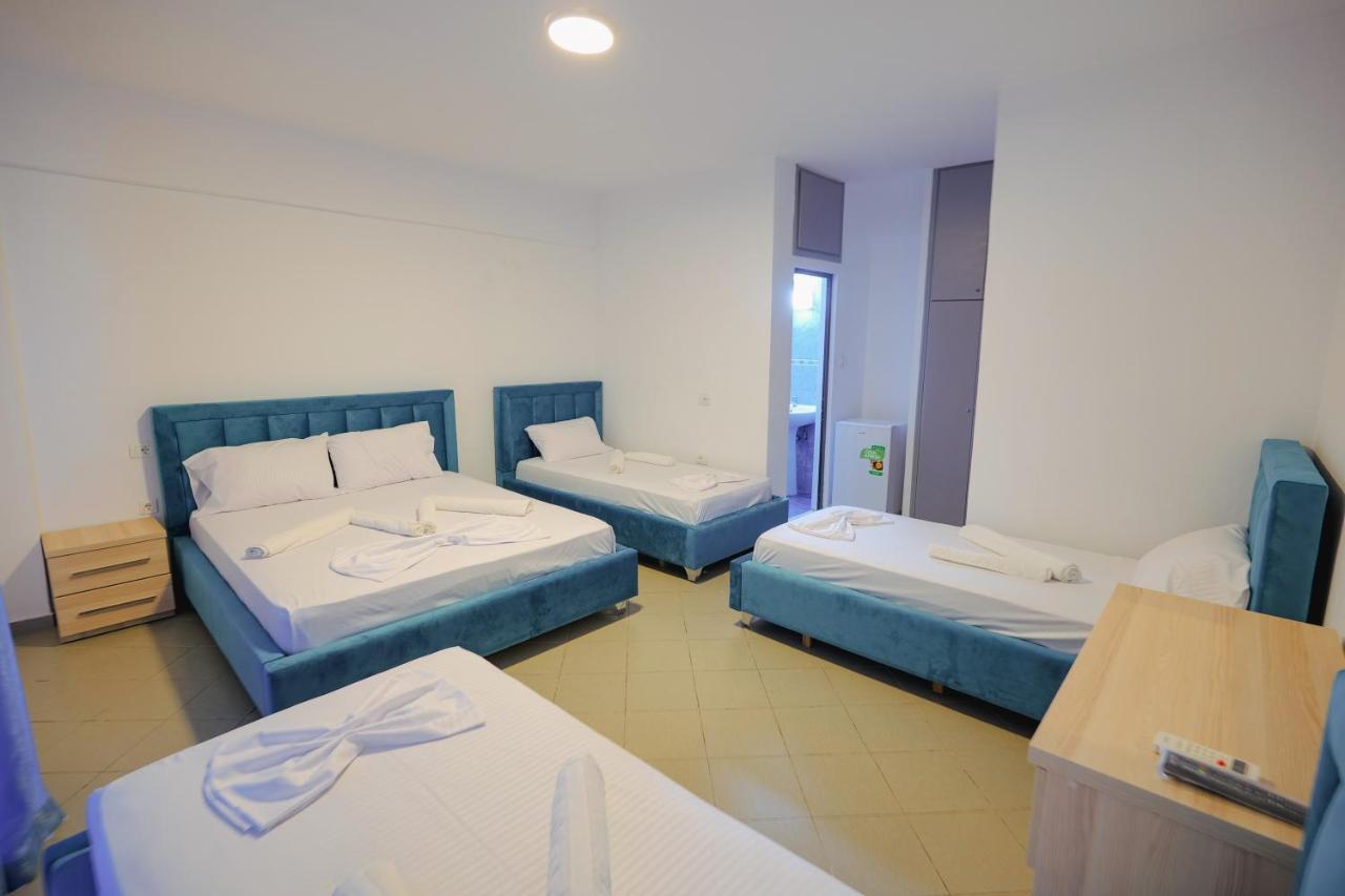 Mema Rooms Himare Exteriör bild